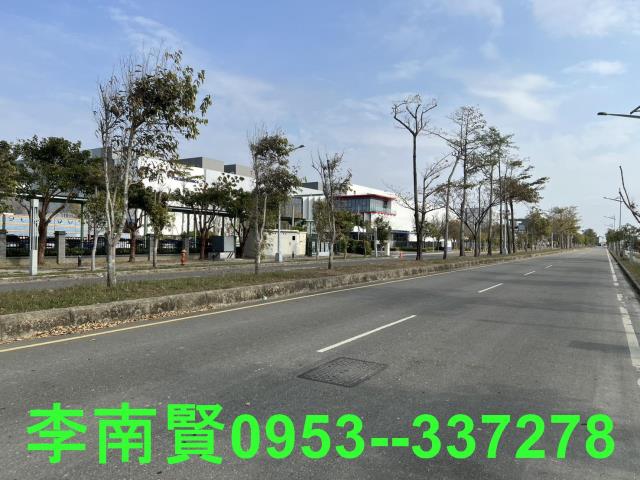 嘉義建地農地台灣房屋湖子內特許加盟店富鑫團隊呂昆佩阿魯米