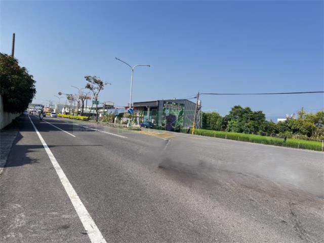 東港大路邊正建地